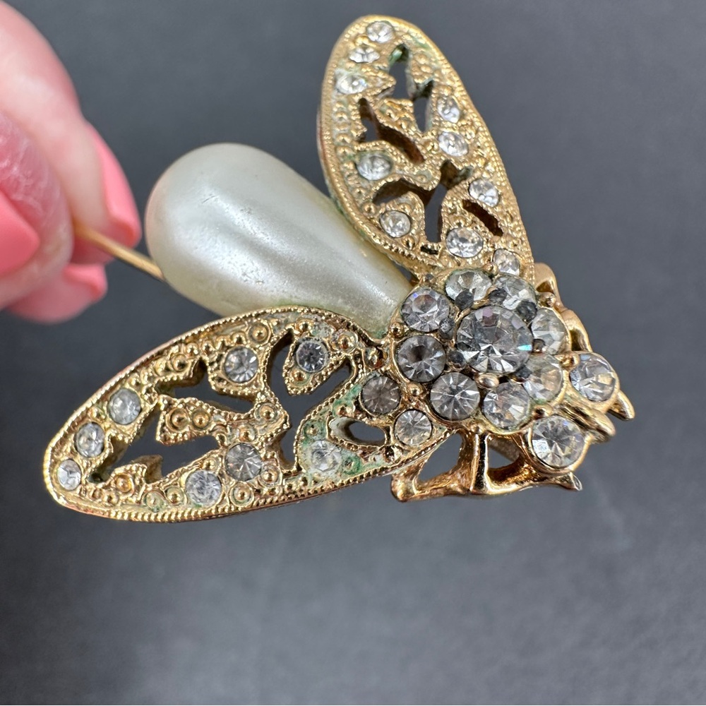 Vintage Bee Fly Bug Insect Stick Hat Lapel Pin Gold Tone Rhinestone Faux Pearl - Picture 5 of 16
